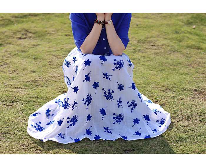 きれいめカジュアル 花柄刺繍フレアロングスカート