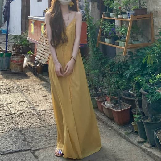 きれいめカジュアル 深Vネックキャミソールロングマキシワンピース