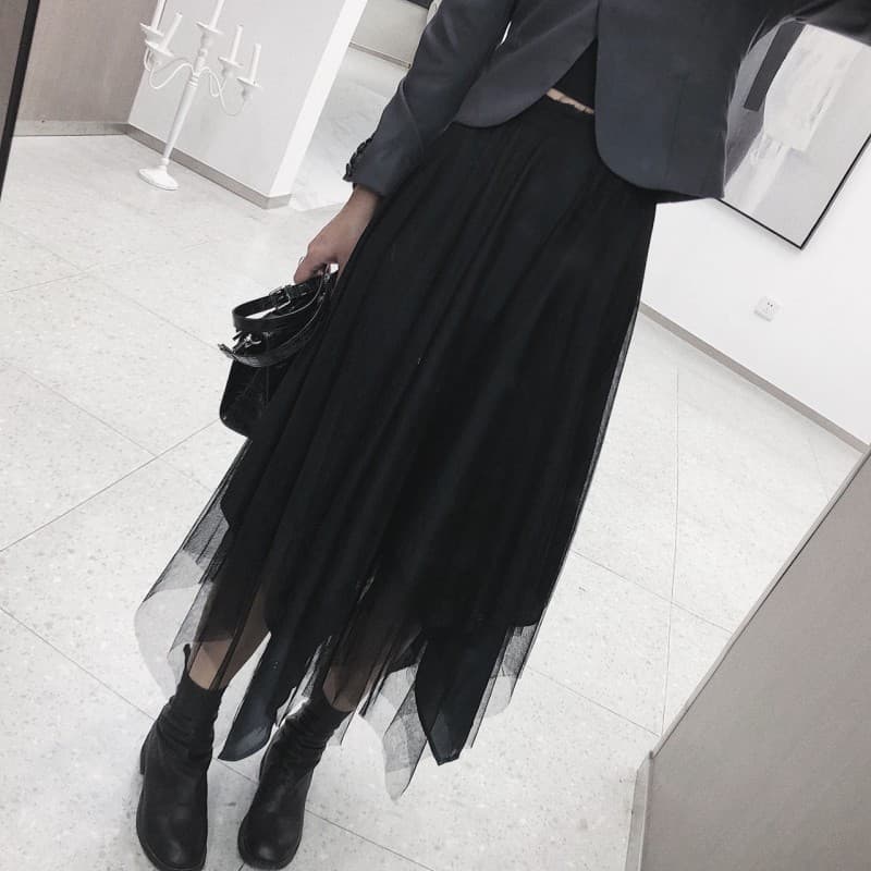 きれいめカジュアル ふんわりチュールロングスカート