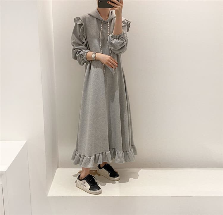 きれいめカジュアル 厚手フード付きパーカーワンピース ゆったりロング丈