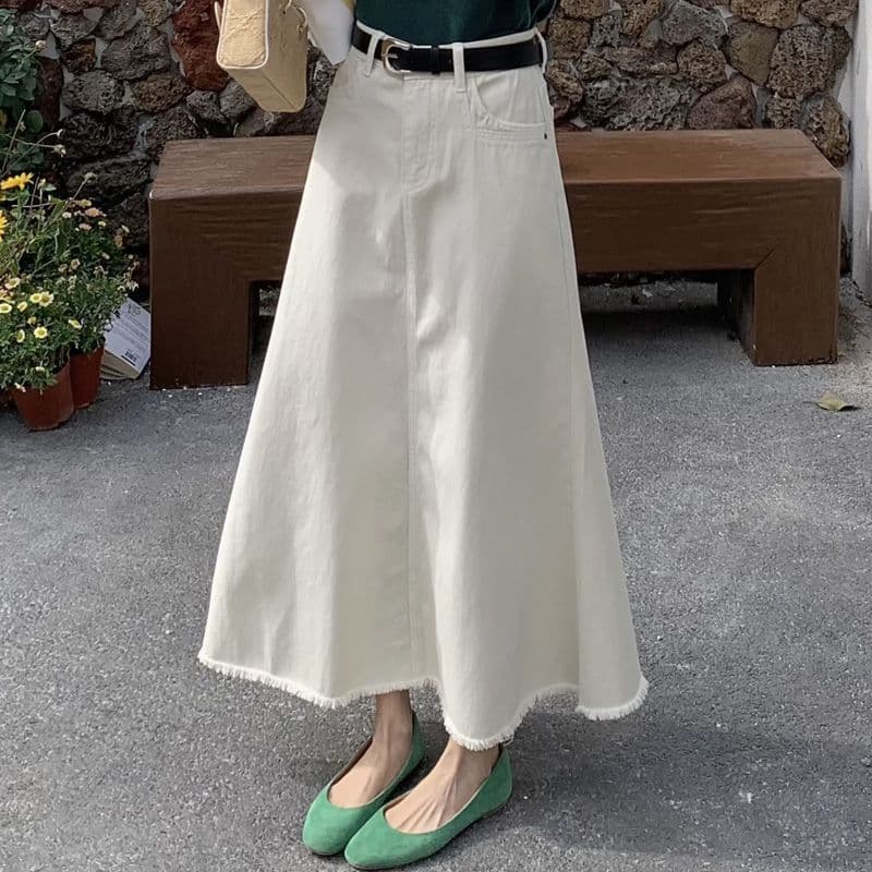 きれいめカジュアル フリンジデニムロングスカート
