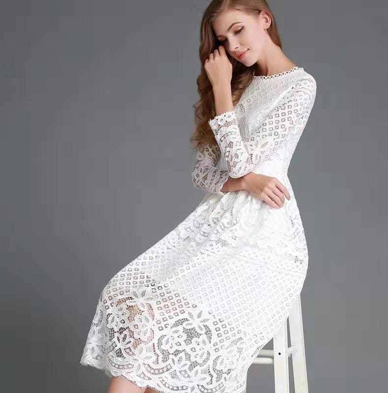 きれいめカジュアル 総レース長袖ミディ丈ワンピース