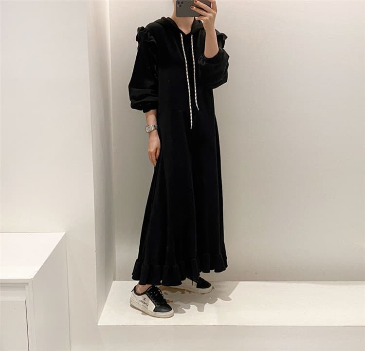 きれいめカジュアル 厚手フード付きパーカーワンピース ゆったりロング丈