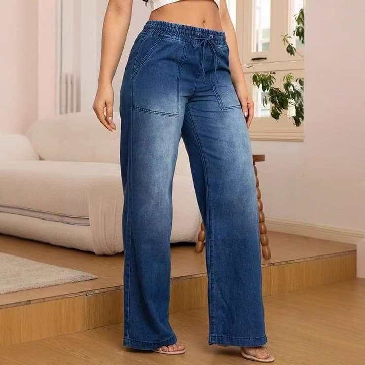 きれいめカジュアル ゆったりワイドシルエット紐付きデニムパンツ