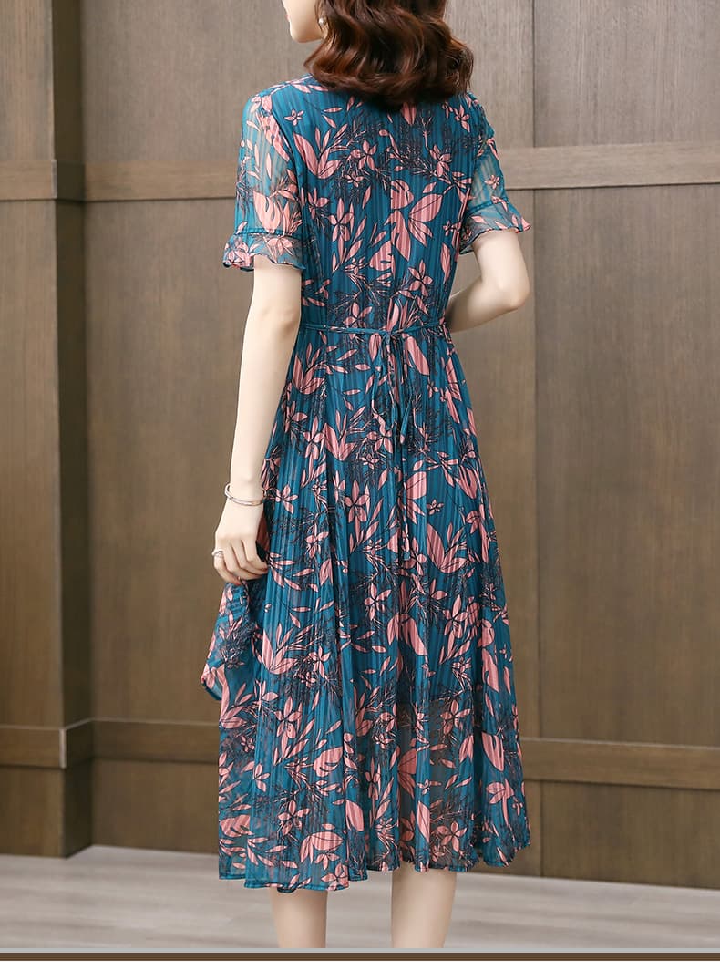 きれいめカジュアル 花柄プリーツ 優美シルエットワンピース