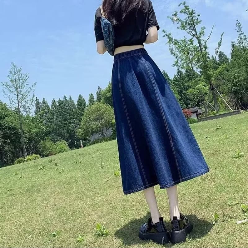 きれいめカジュアル デニム素材のハイウエストフレアロングスカート